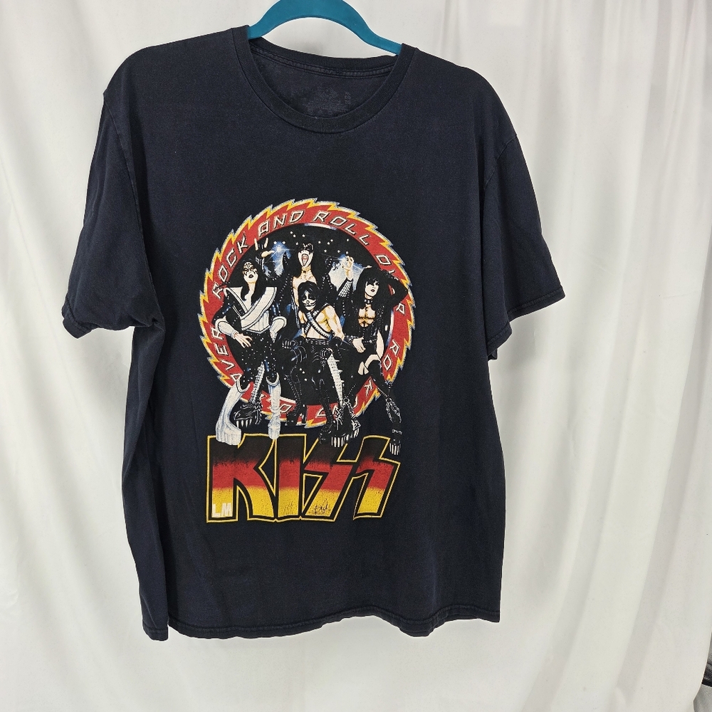 KISS Graphic tshirt Rock and Roll Over Unisex XL